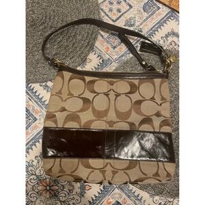 Coach Signature Canvas Stripe Hobo Shoulder Bag Brown Tan 12825 Womens